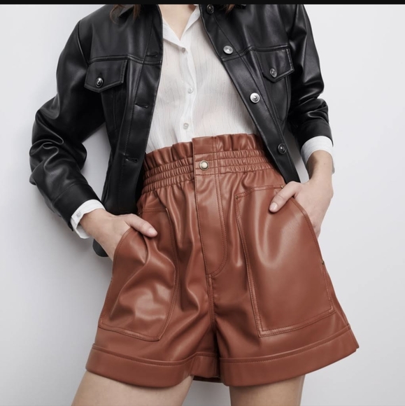 Zara Pants - Zara high waisted shorts